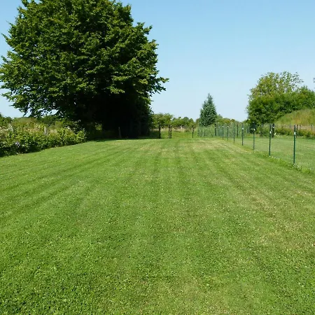 Holiday home Le Bois Charmant Le Favril